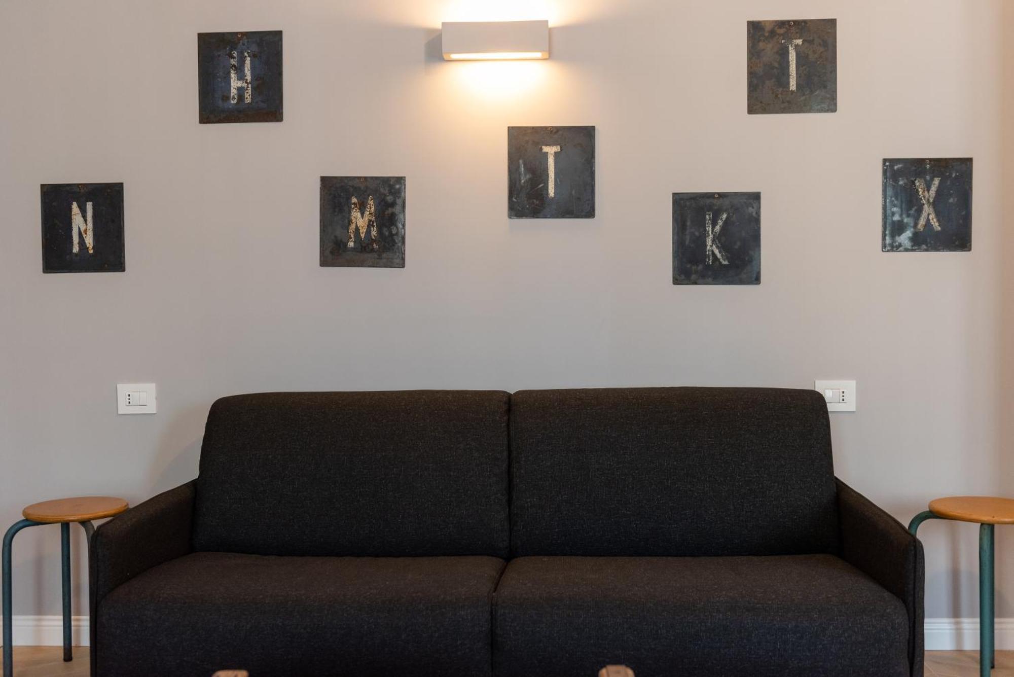 Regina Boutique Suites Трієст Екстер'єр фото